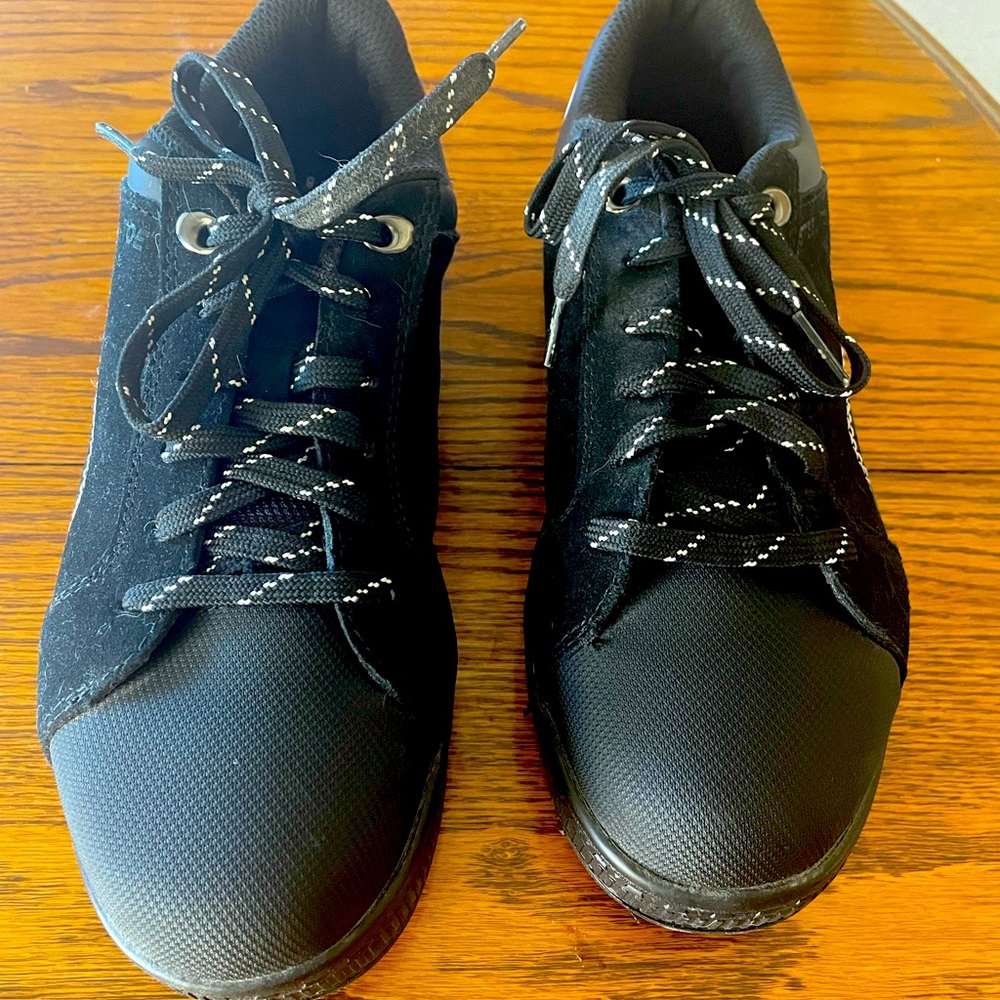 Steel Toed Shoes- women’s size 8. NWOT